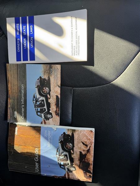 Jeep Wrangler Unlimited Sahara 4WD 2014