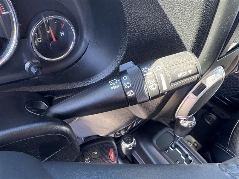 Jeep Wrangler Unlimited Sahara 4WD 2014