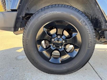 Jeep Wrangler Unlimited Sahara 4WD 2014