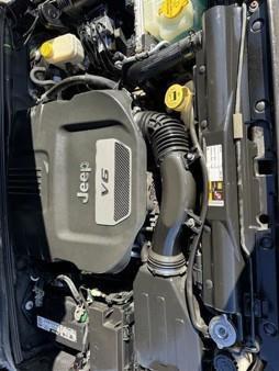 Jeep Wrangler Unlimited Sahara 4WD 2014