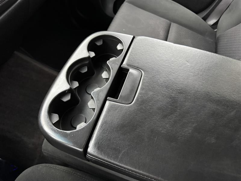 Chevrolet Silverado 1500 LT Crew Cab 4WD 2011