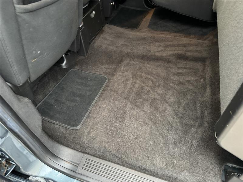 Chevrolet Silverado 1500 LT Crew Cab 4WD 2011