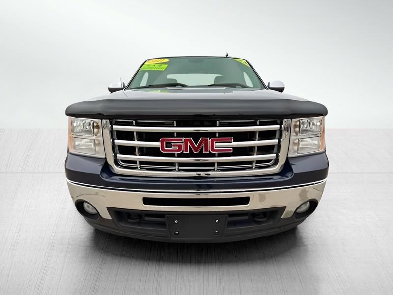 GMC Sierra 1500 SLE Crew Cab 4WD 2011