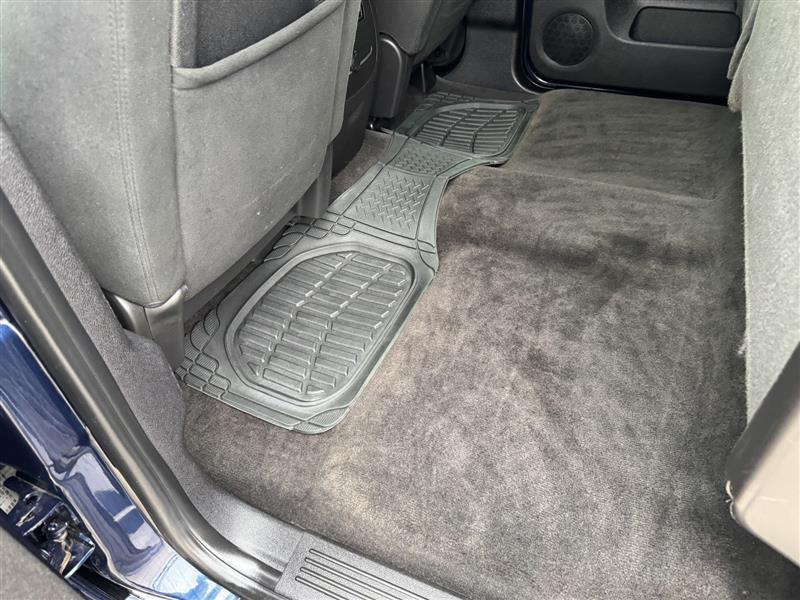 GMC Sierra 1500 SLE Crew Cab 4WD 2011