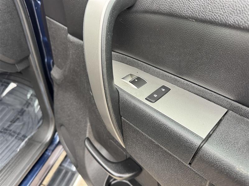 GMC Sierra 1500 SLE Crew Cab 4WD 2011