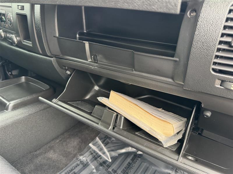 GMC Sierra 1500 SLE Crew Cab 4WD 2011