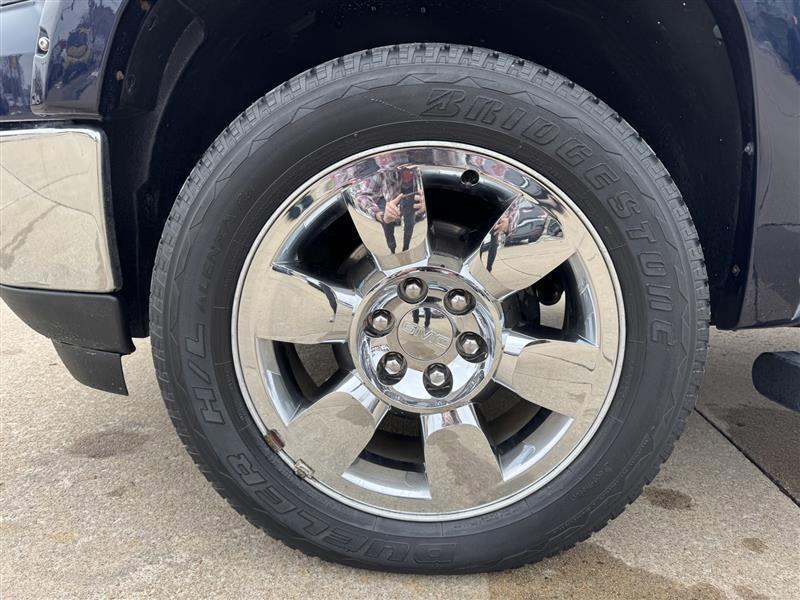 GMC Sierra 1500 SLE Crew Cab 4WD 2011