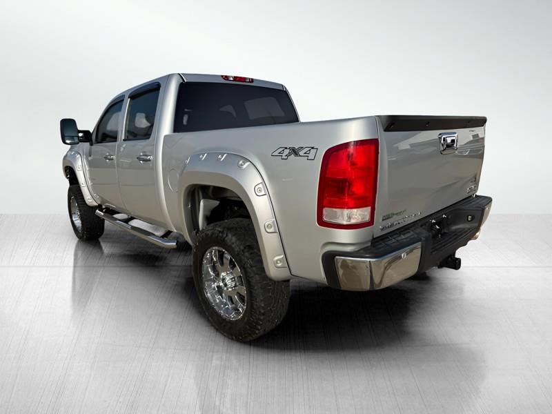 GMC Sierra 1500 SLE Crew Cab 4WD 2011