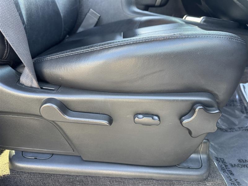 GMC Sierra 1500 SLE Crew Cab 4WD 2011