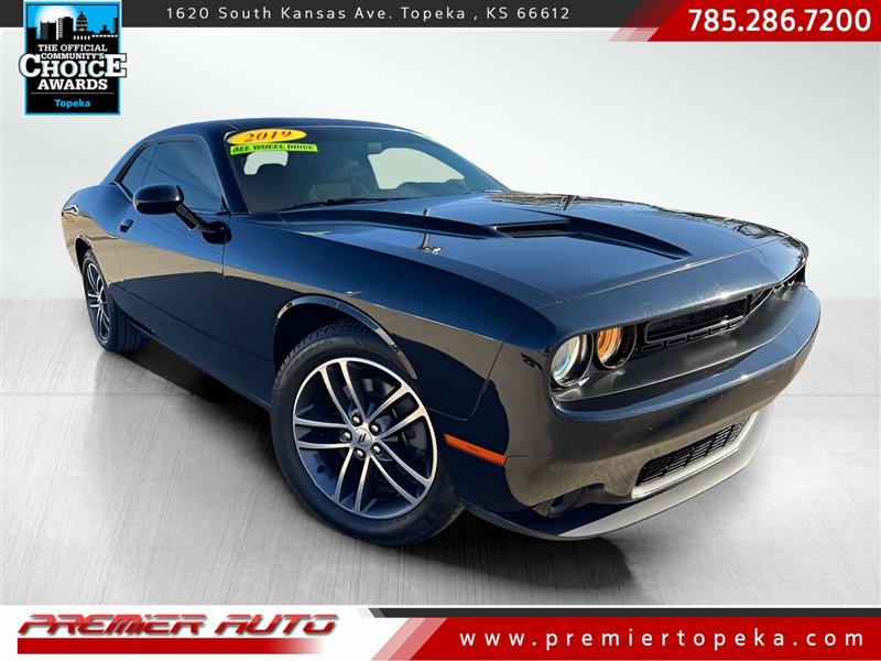 2019 Dodge Challenger SXT AWD