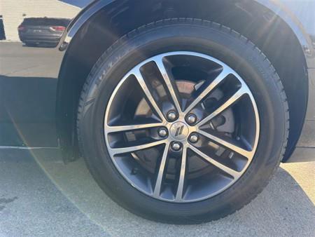 Dodge Challenger SXT AWD 2019