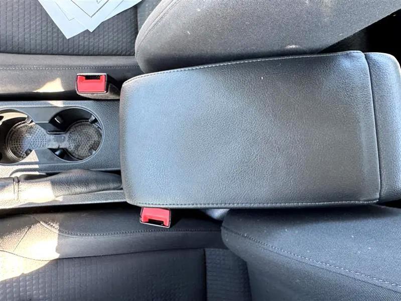 Volkswagen Jetta 1.4T S w/Technology 6A 2016