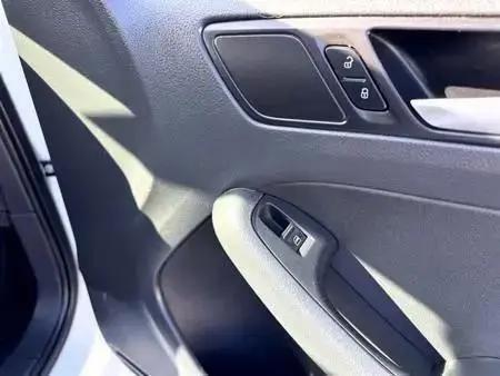 Volkswagen Jetta 1.4T S w/Technology 6A 2016