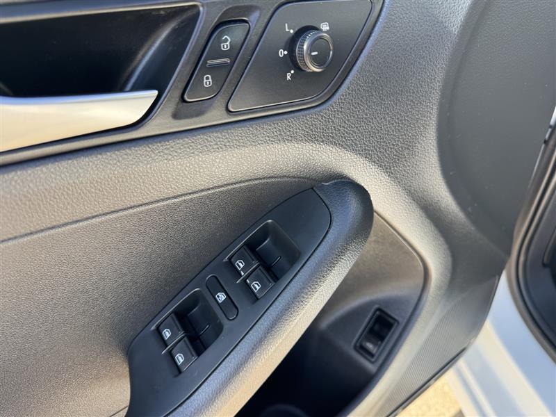 Volkswagen Jetta 1.4T S w/Technology 6A 2016