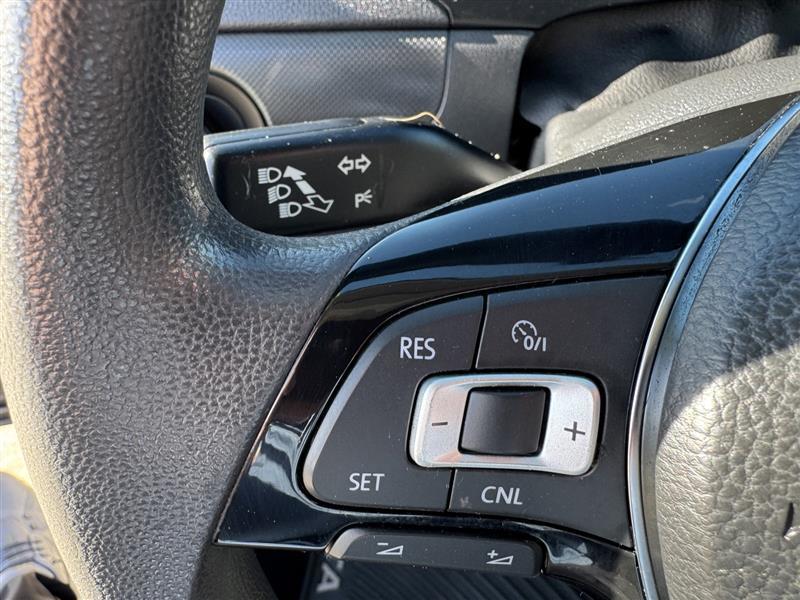 Volkswagen Jetta 1.4T S w/Technology 6A 2016