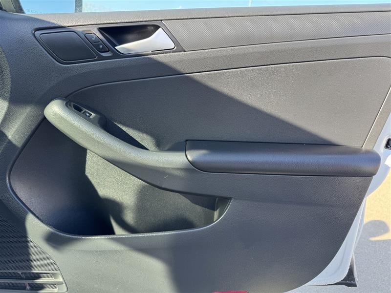 Volkswagen Jetta 1.4T S w/Technology 6A 2016