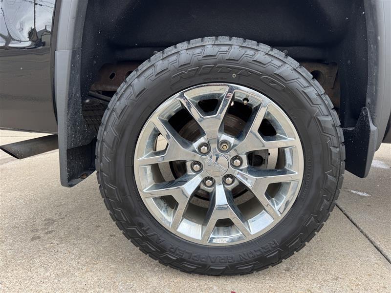 GMC Sierra 1500 SLT Crew Cab Short Box 4WD 2015