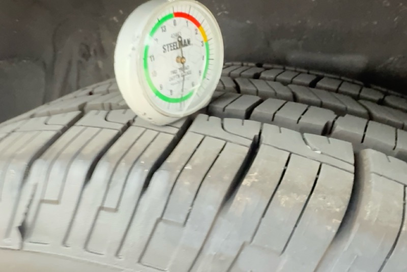 Toyota RAV4 LE FWD 2016