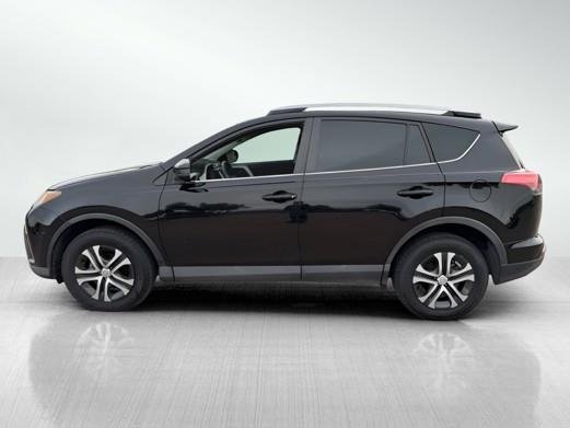 Toyota RAV4 LE FWD 2016