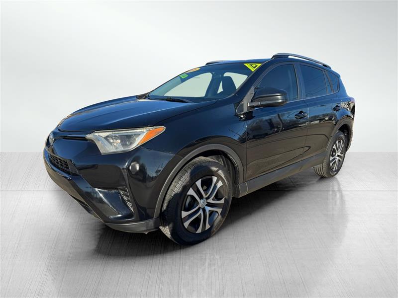 Toyota RAV4 LE FWD 2016