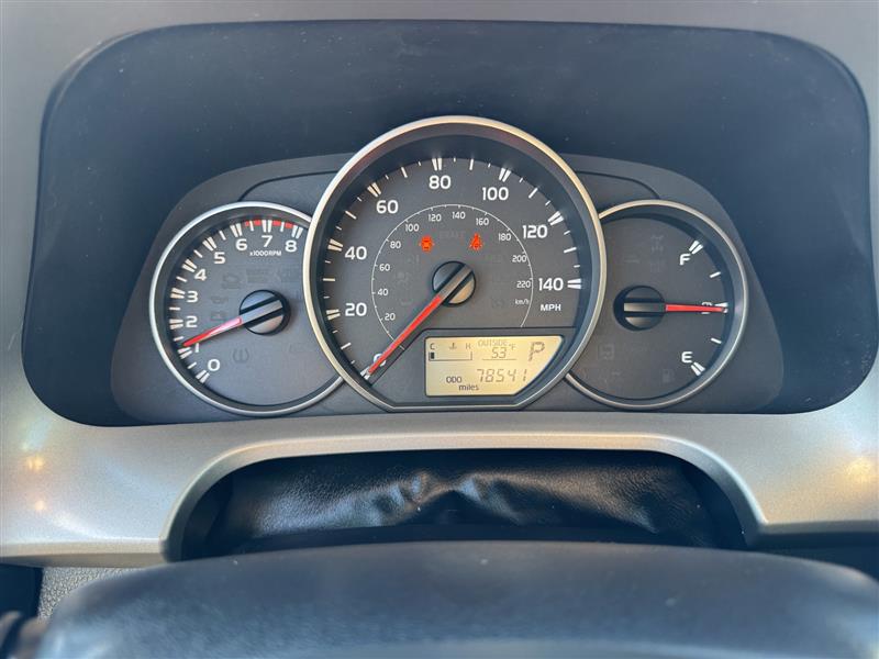 Toyota RAV4 LE FWD 2016