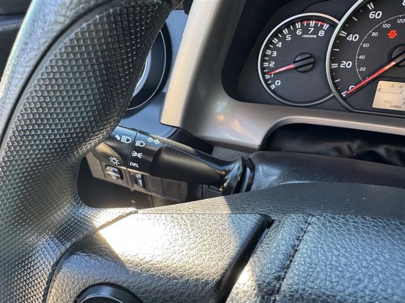 Toyota RAV4 LE FWD 2016