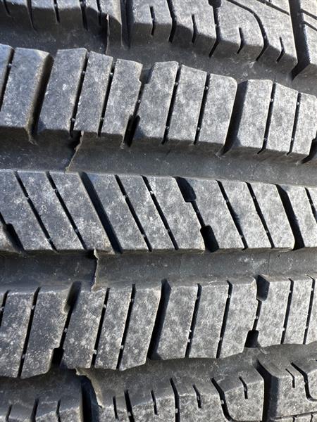 Toyota RAV4 LE FWD 2016