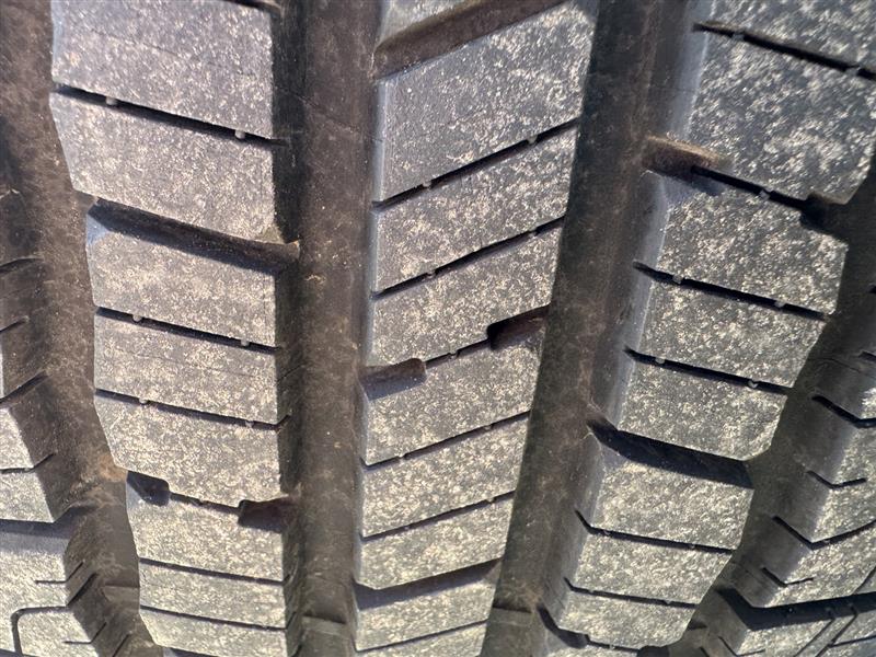 Toyota RAV4 LE FWD 2016