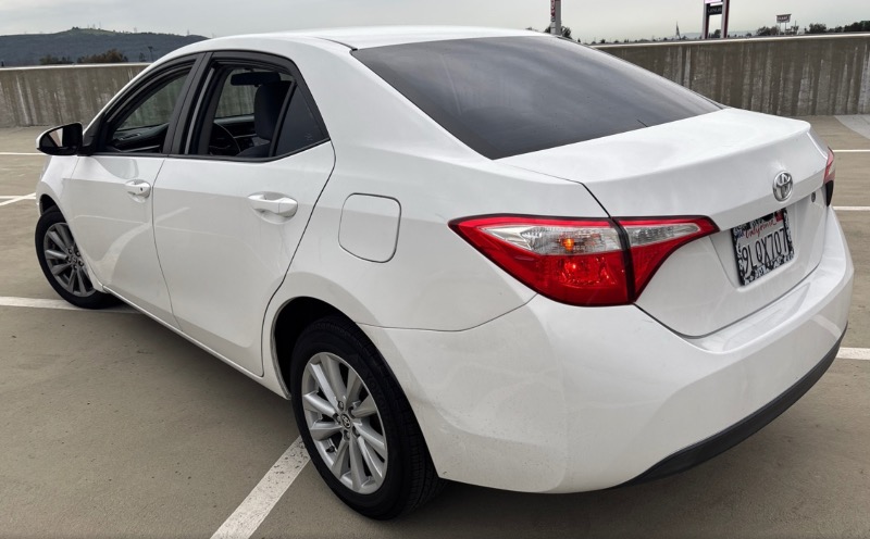 Toyota Corolla L 2015