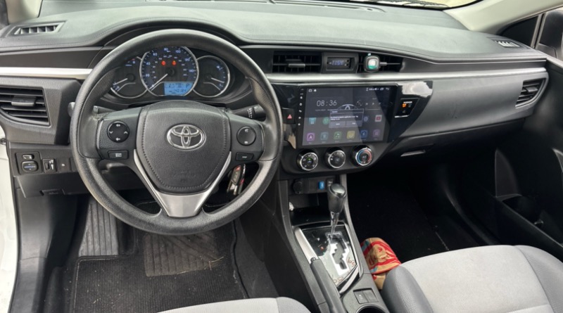 Toyota Corolla L 2015