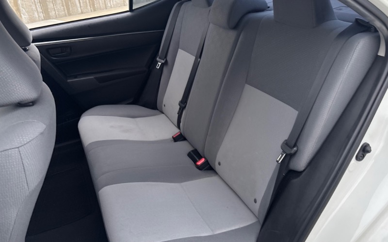 Toyota Corolla L 2015