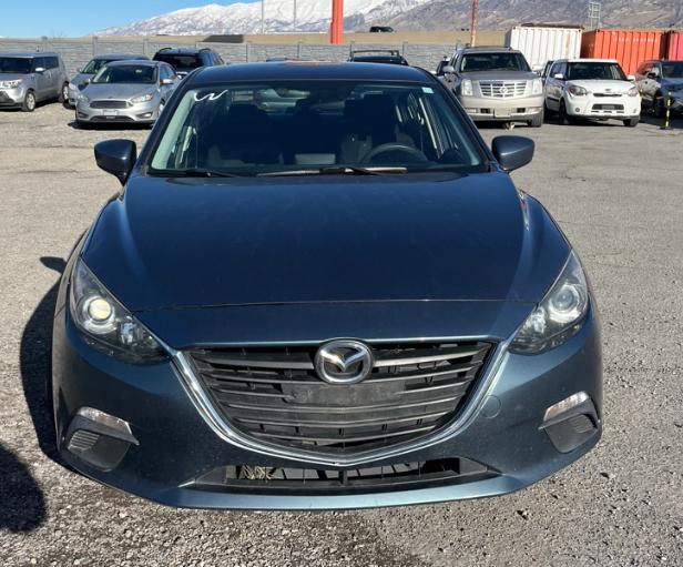 Mazda MAZDA3 i Sport 2015