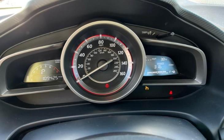 Mazda MAZDA3 i Sport 2015