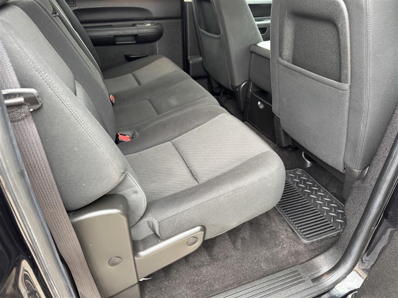 Chevrolet Silverado 1500 LT Crew Cab 4WD 2012