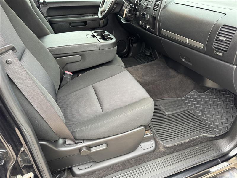 Chevrolet Silverado 1500 LT Crew Cab 4WD 2012