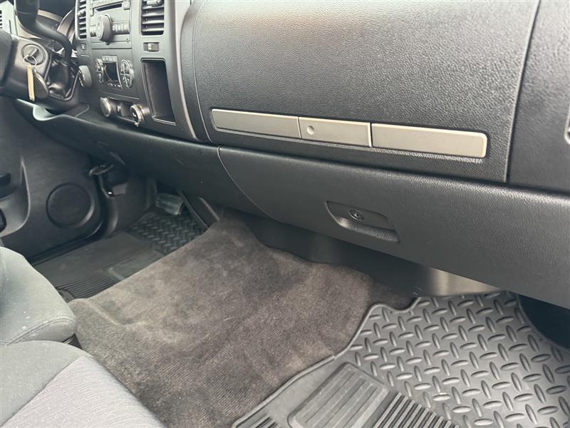 Chevrolet Silverado 1500 LT Crew Cab 4WD 2012