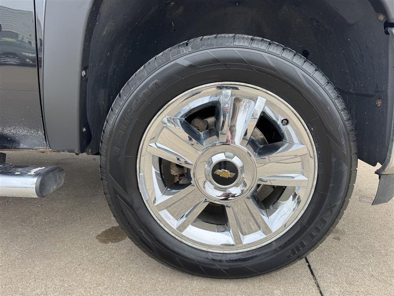Chevrolet Silverado 1500 LT Crew Cab 4WD 2012
