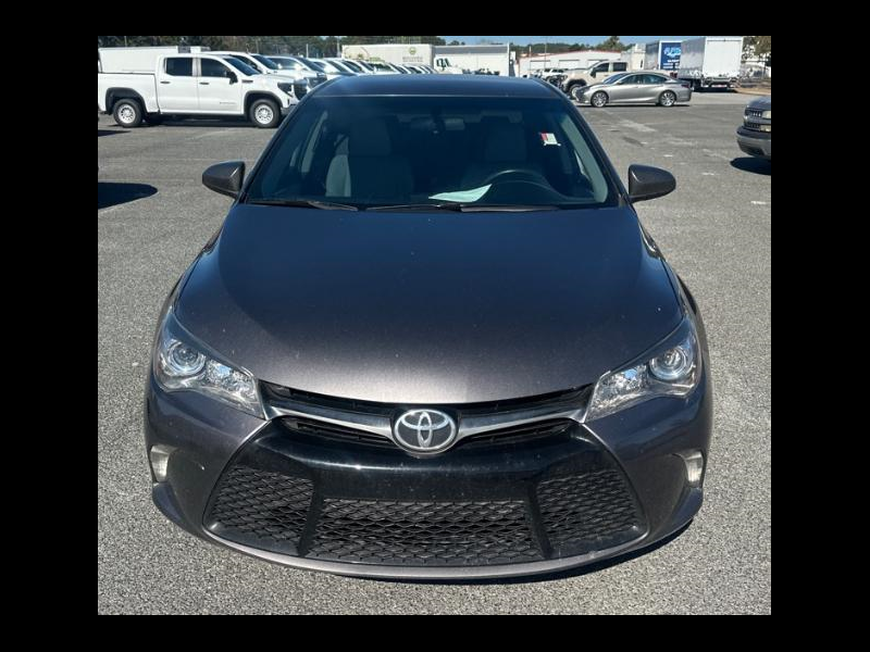 Toyota Camry SE 2016