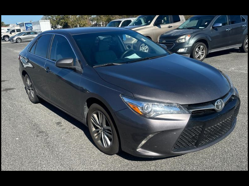 2016 Toyota Camry SE
