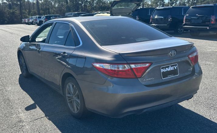 Toyota Camry SE 2016