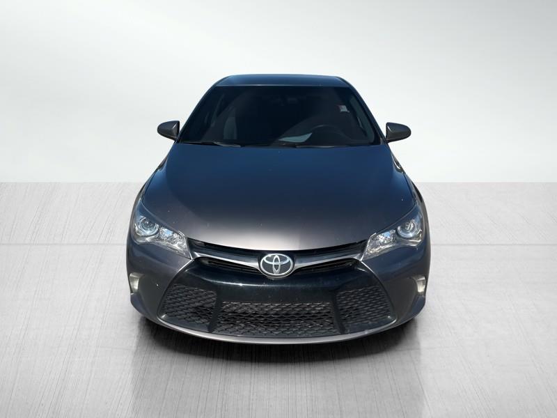 Toyota Camry SE 2016