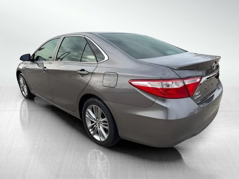 Toyota Camry SE 2016