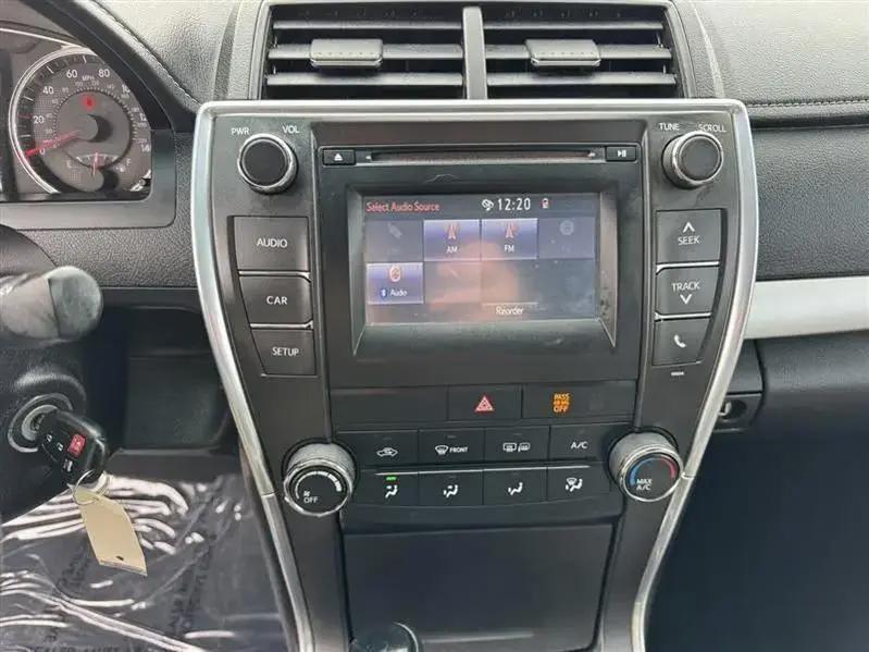 Toyota Camry SE 2016