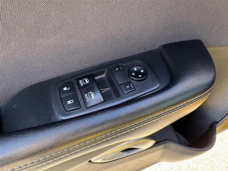 Dodge Challenger SXT 2018