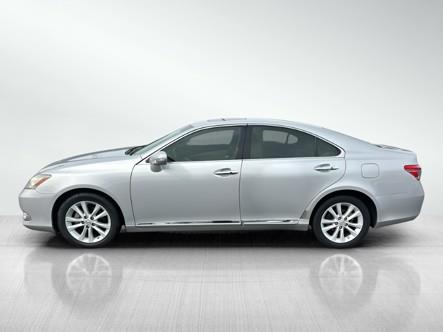 Lexus ES 350 Sedan 2011