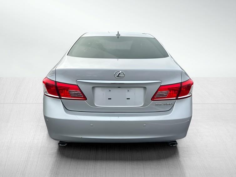 Lexus ES 350 Sedan 2011