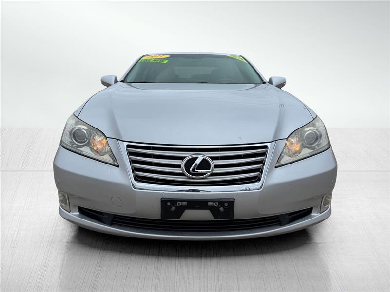 Lexus ES 350 Sedan 2011