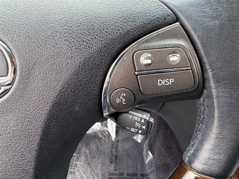 Lexus ES 350 Sedan 2011