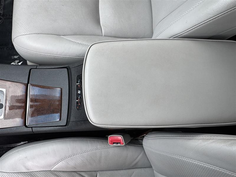 Lexus ES 350 Sedan 2011