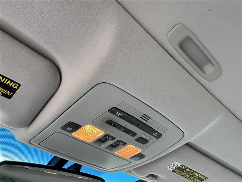 Lexus ES 350 Sedan 2011